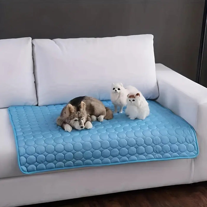 Dog Summer Cushion, Pet Cooling Mat, Dog Ice Silk Mat, Bite Resistant Pet Breathable Cool Pad Bed Mattress